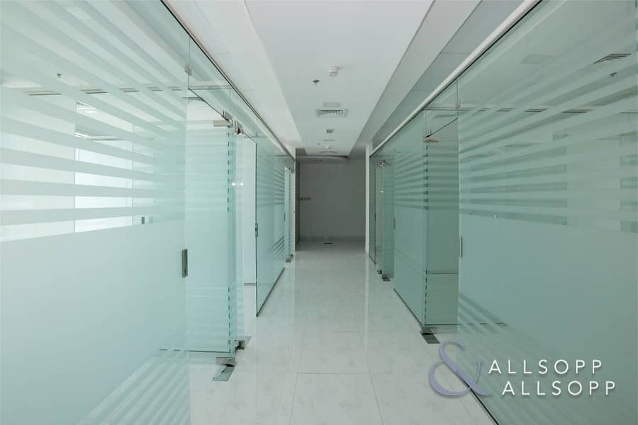 Fitted Partitioned | 5 Parking | Mid Floor<BR/><BR/> Fitted Partitioned | 5 Parking | Mid Floor<BR/><BR/>