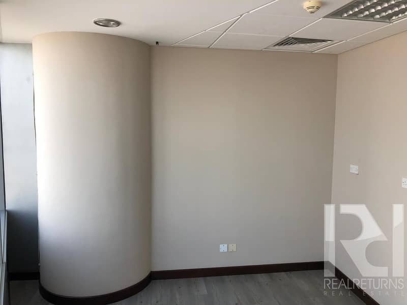 A nice and beautiful and fully fitted office for rent