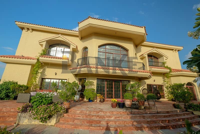 17 Spanish-style 5 Bedroom Independant Villa w/ Pvt Pool