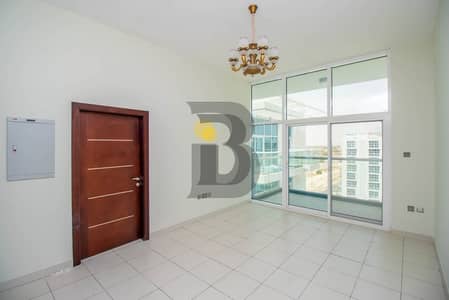 Modern1 bhk with a laundry room and white goods Modern1 bhk with a laundry room and white goods