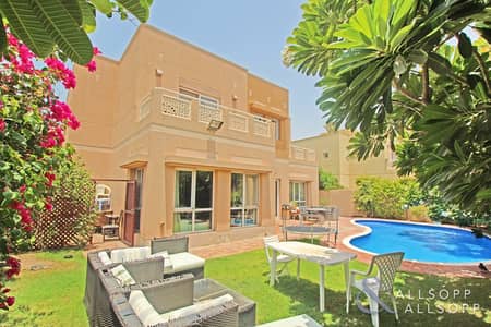 Type 9 | 6 Beds | Lake View | Private Pool Type 9 | 6 Beds | Lake View | Private Pool