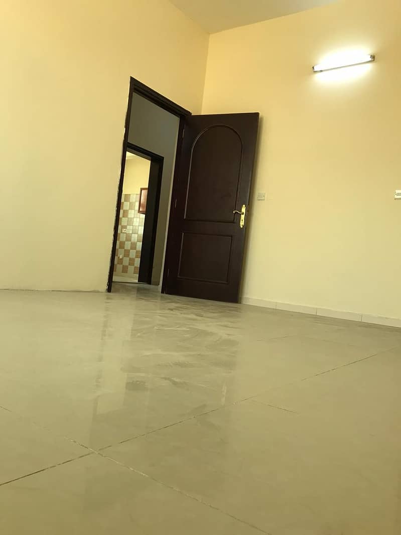 Limited Offer Amazing Deal 2-Bedroom Hall 2-Spacious Washroom  With Bath Tub Very Big Separate Kitchen 3 Mint Walking Mall in kca