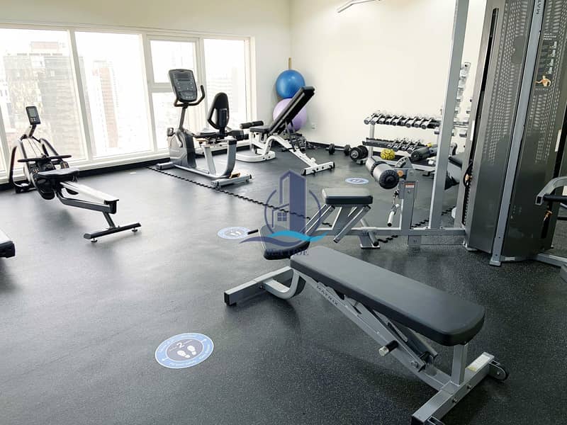 32 Majestic Residence near Corniche with Family-Oriented Amenities