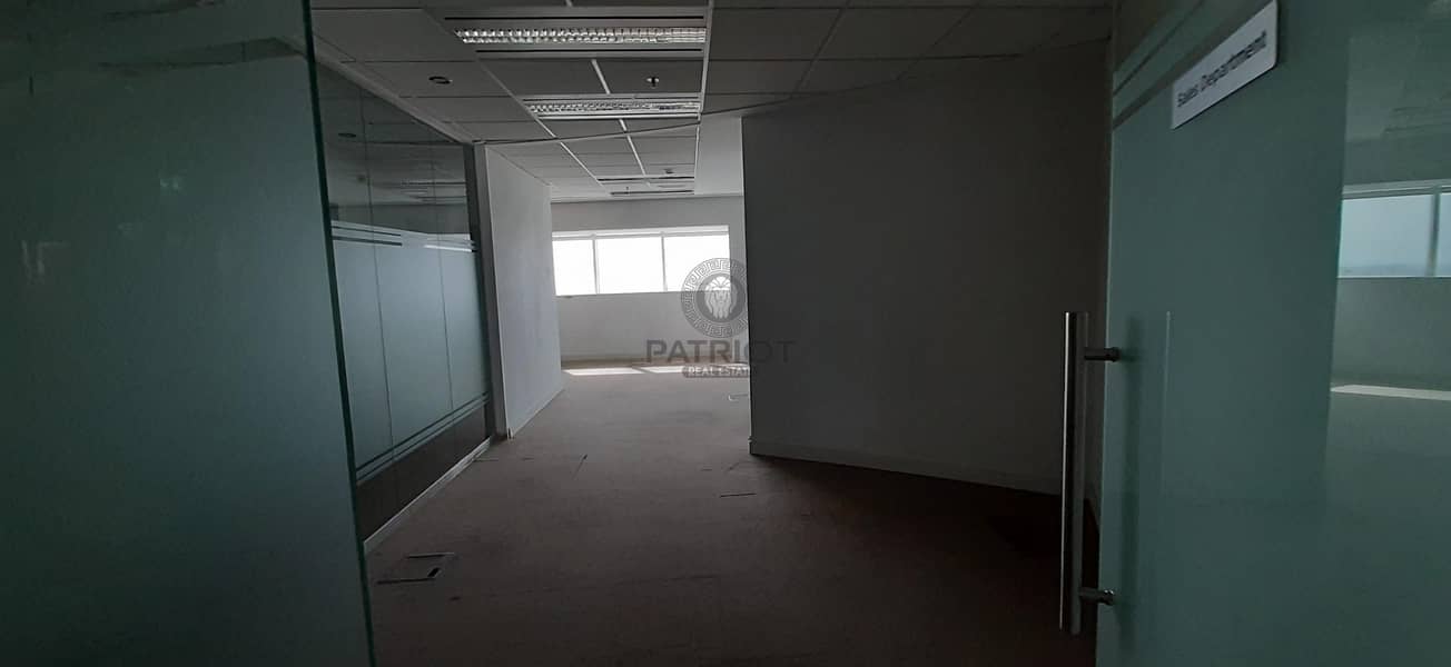 19 Chiller Free|Fitted Office| SZR & Sea Views