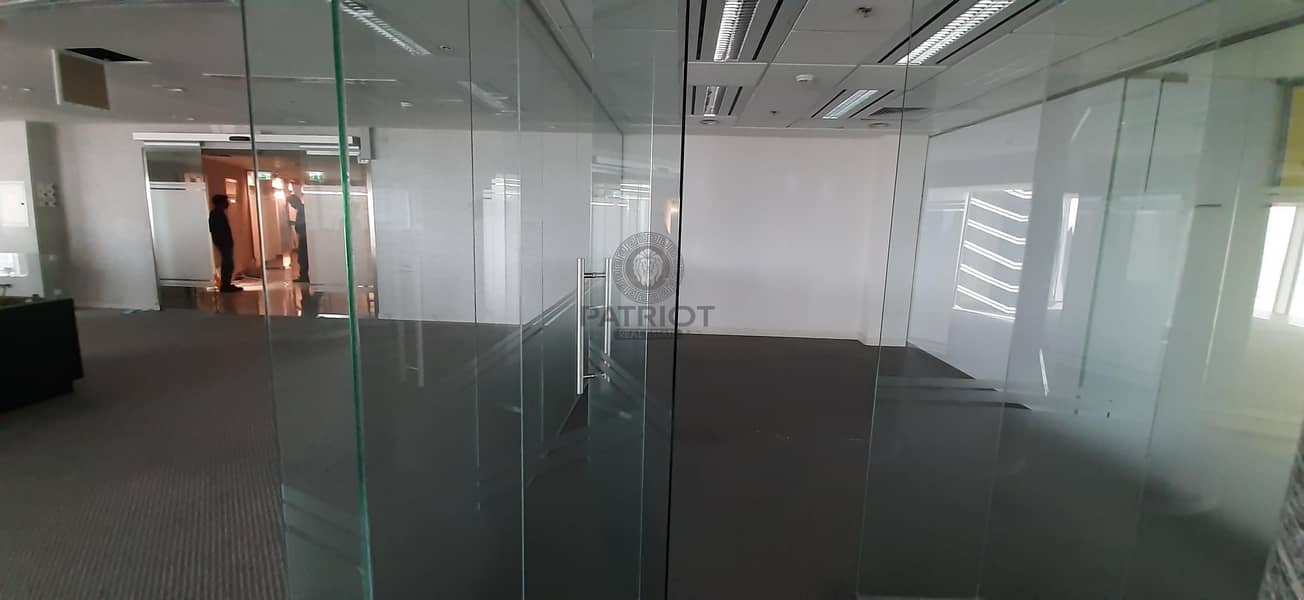 47 Chiller Free|Fitted Office| SZR & Sea Views