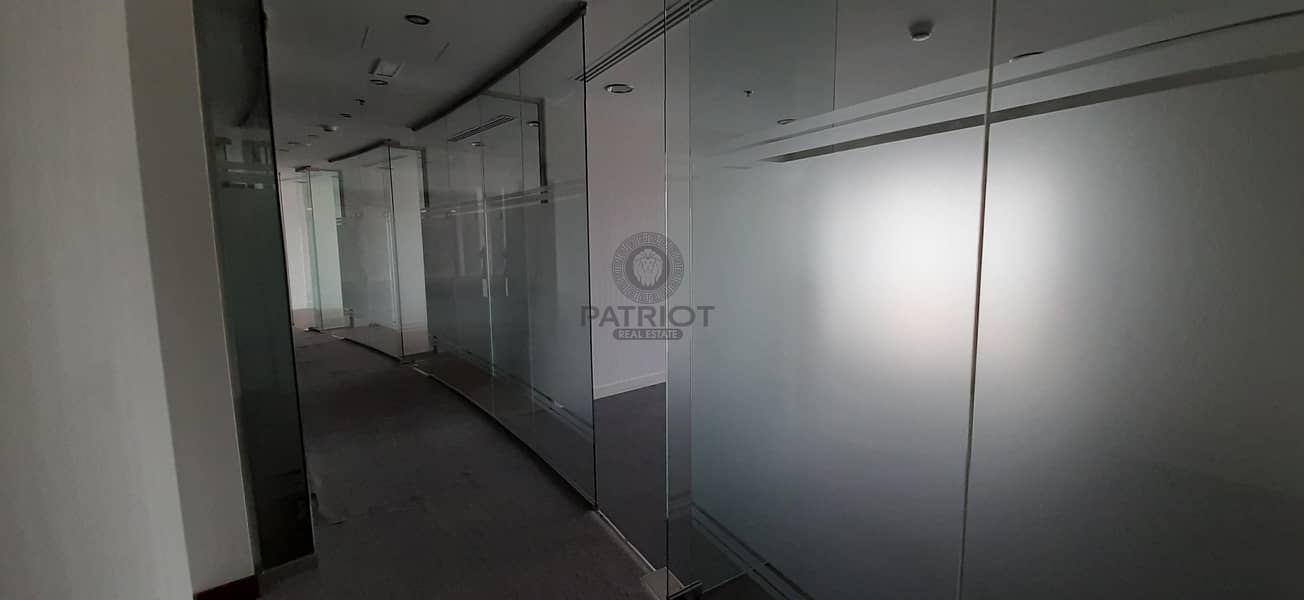 68 Chiller Free|Fitted Office| SZR & Sea Views