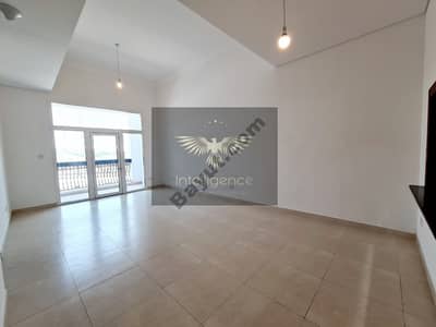 GroundFloor High Ceiling Unit! Amazing Facilities! GroundFloor High Ceiling Unit! Amazing Facilities!