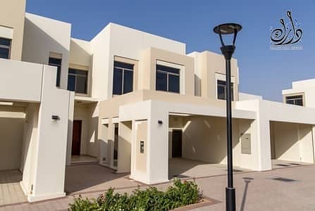 Ready to move in I 4 BHK Townhouse I MASSIVE AREA!