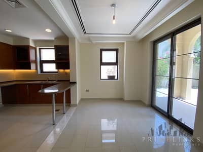 CASA 4 BR | OPEN HOUSE SAT 4 to 6 PM CASA 4 BR | OPEN HOUSE SAT 4 to 6 PM