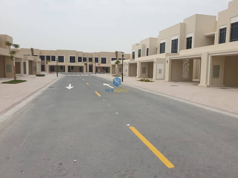 Cheapest|3 Bed+ 2 Covered Parking|Maid's Room Cheapest|3 Bed+ 2 Covered Parking|Maid's Room