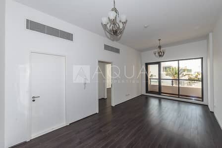 Elegant Unit | Parquet Flooring | Balcony Elegant Unit | Parquet Flooring | Balcony