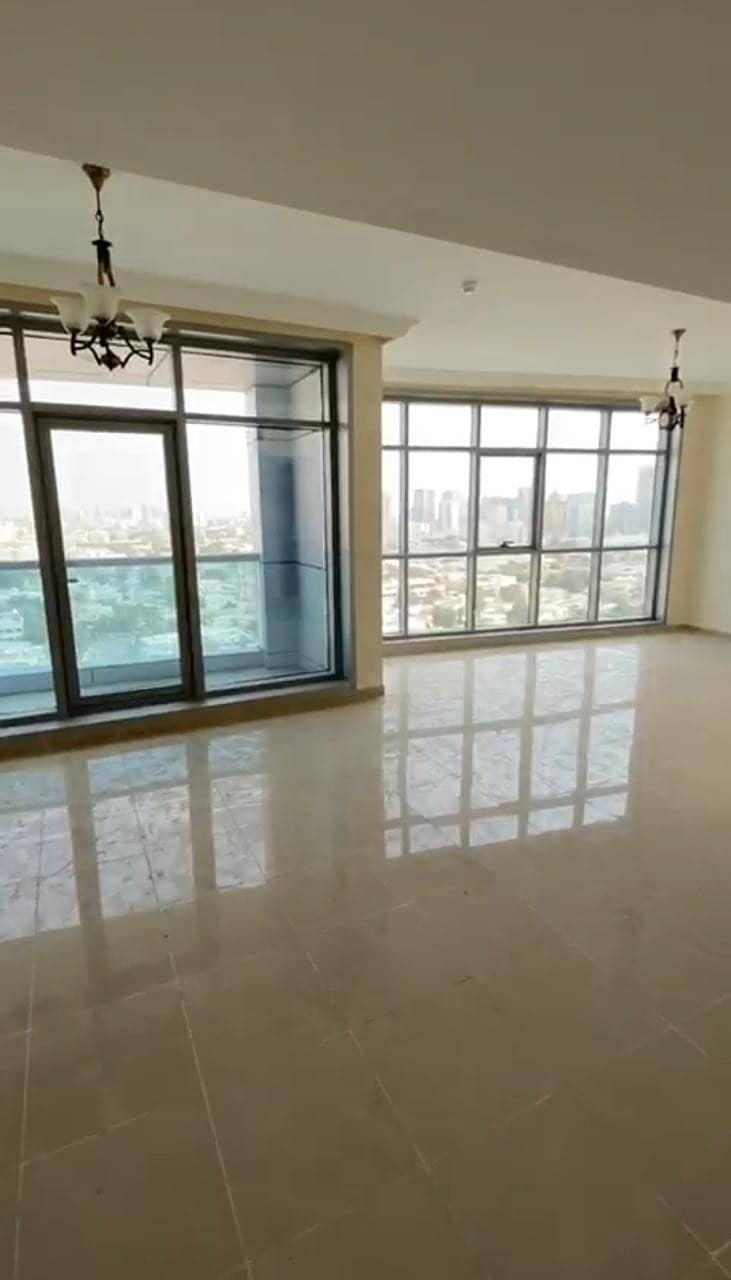 Luxurious 2 Bedroom Apartment in Ajman Corniches Residence