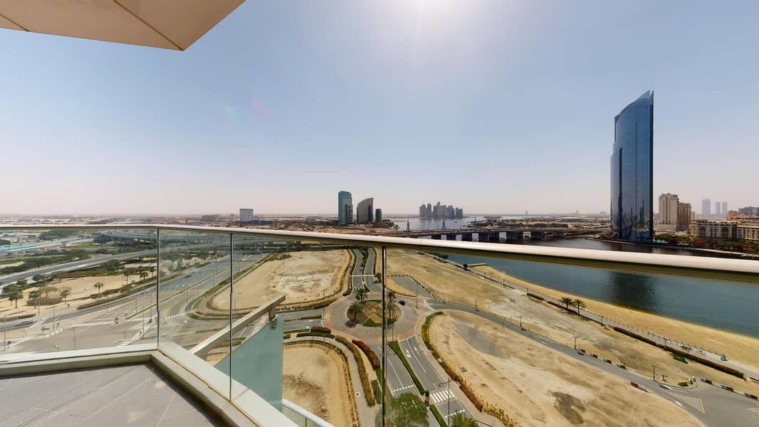 Dubai creek view | Balcony | Contactless tours