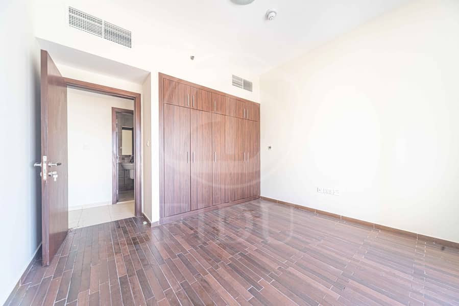 Spacious | Chiller Free | Low Rent | 1 month Free Spacious | Chiller Free | Low Rent | 1 month Free