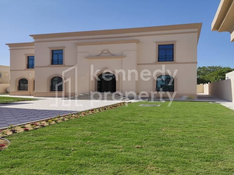 Amazing Villa I Four Parking I 10 Beds+Maids Room