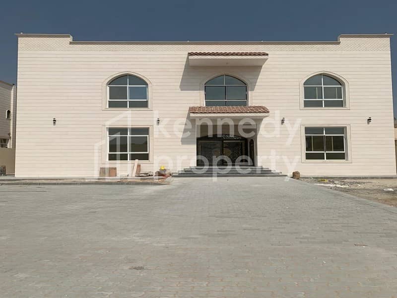 Well Maintained Villa I Huge and Wide Parking Area