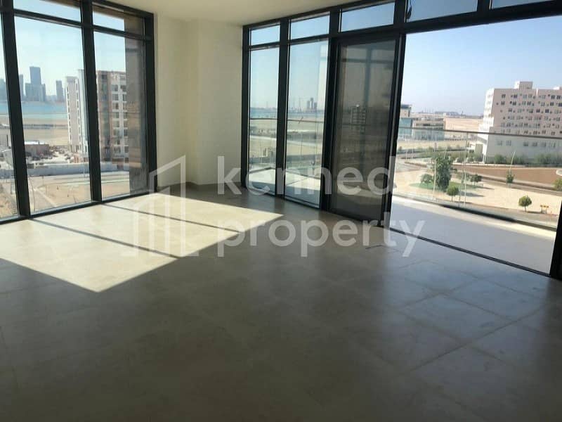 2BR w/ Store Room I 4 Bathrooms I Reem Island View