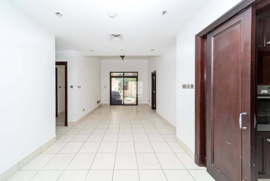 Private Garden | Spacious | Close to Souk