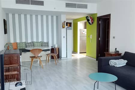 Available Soon | Lake View | Well Maintained