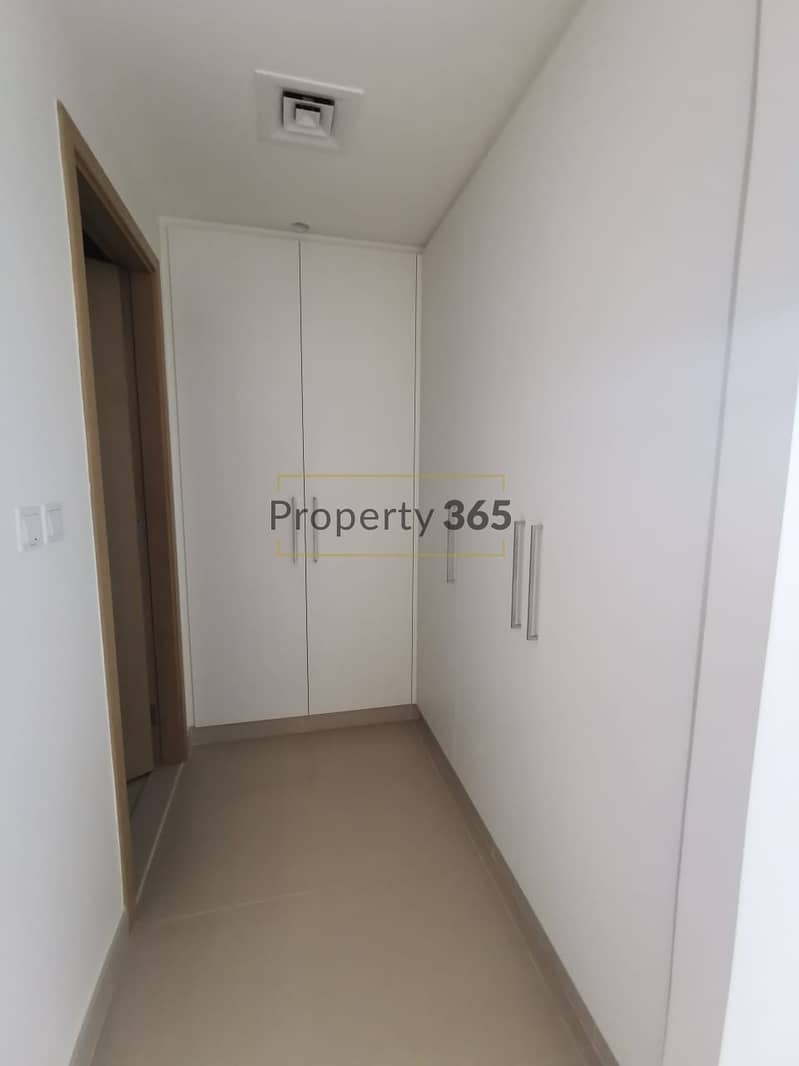 24 BRAND NEW  I  POOL AND PARK VIEW  I  3 BED APARTMENT
