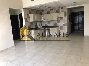 1BHK chiller free in Hamza Tower 45k 4 cheques