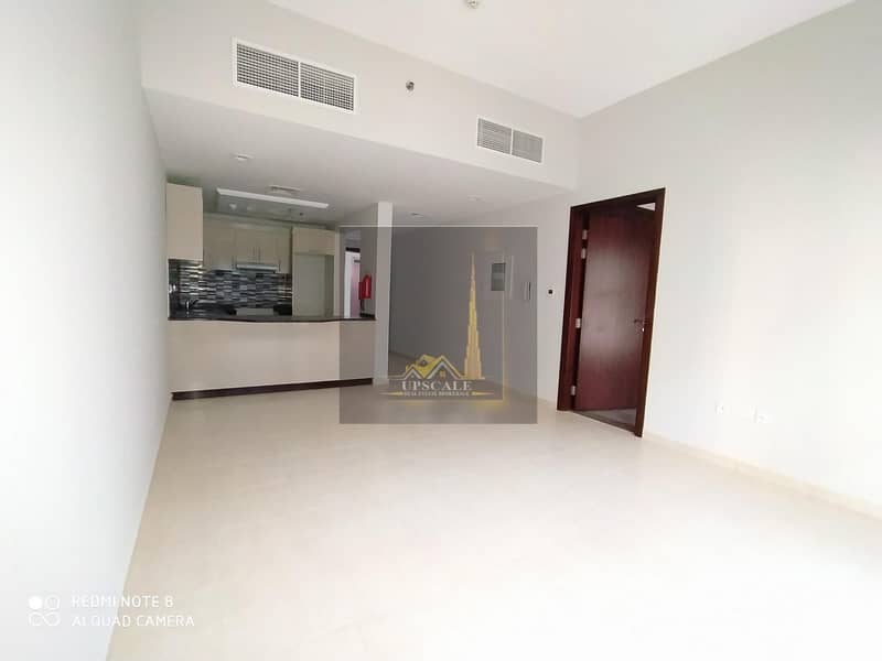 1 Bedroom// 1 Month Free// Chiller Free 1 Bedroom// 1 Month Free// Chiller Free