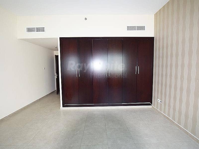 3 All Inclusive I Spacious 1 BR I Up to 10 Cheques