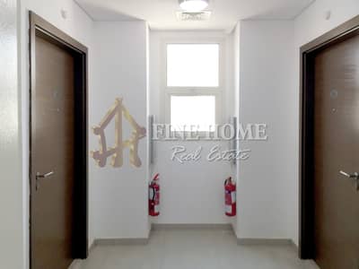 Vacant Now: Beautifully Crafted 2BR Apartment Vacant Now: Beautifully Crafted 2BR Apartment