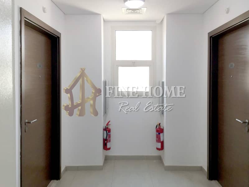 Vacant Now: Beautifully Crafted 2BR Apartment Vacant Now: Beautifully Crafted 2BR Apartment
