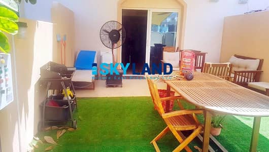HURRY UP ! SINGLE ROW 3-Beds+Study w/ Private Garden HURRY UP ! SINGLE ROW 3-Beds+Study w/ Private Garden