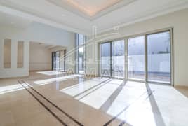 Prime Location Large Plot Close to the Lagoon