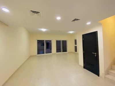 Corner Vacant | 3BR + Maid Villa In Warsan Village. Corner Vacant | 3BR + Maid Villa In Warsan Village.