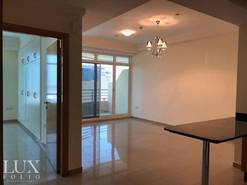 1 BR| Fully Renovated | Perfect Layout