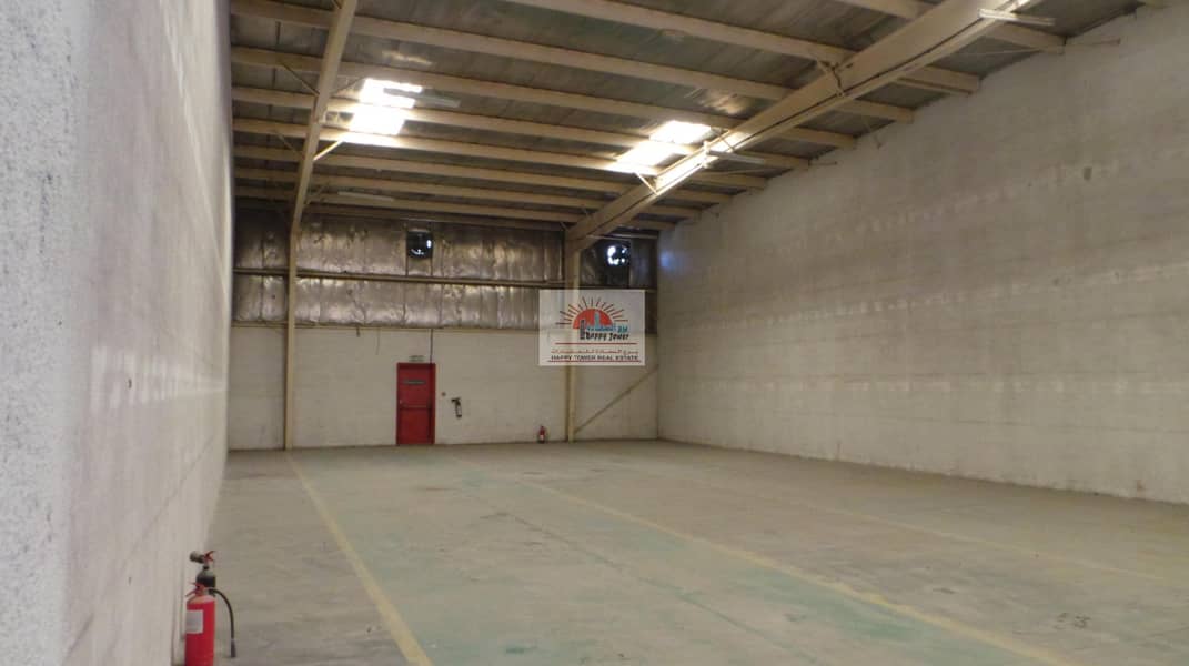 11 3200 sqfts warehouse for rent in Umm Ramool