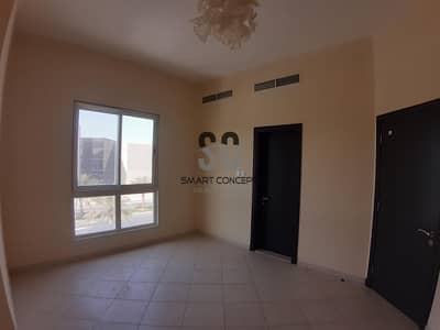 True Price 3 bedroom with Maid & Laundry True Price 3 bedroom with Maid & Laundry