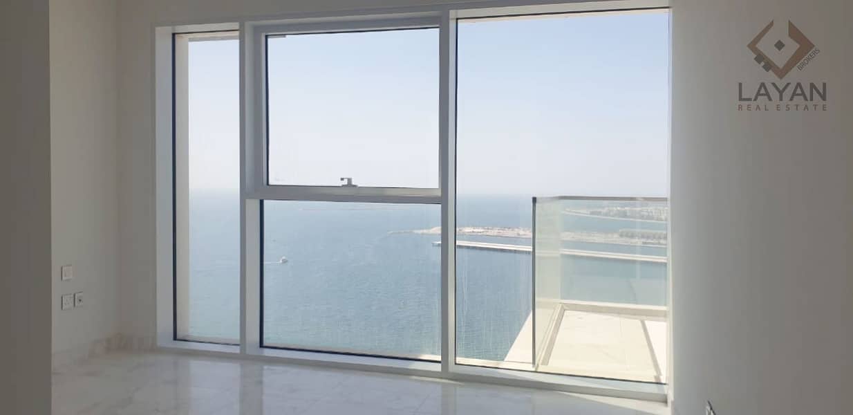Unfurnished I 2 balconies (!!!) with  Sea views