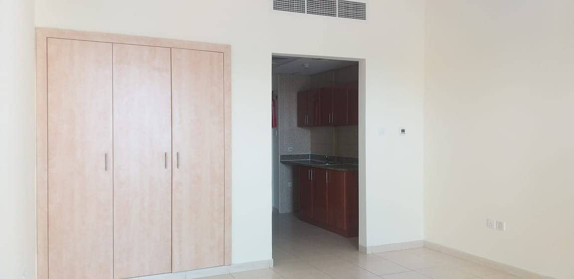 Brand New ! Studio With Balcony Available In Emirates Cluster International City