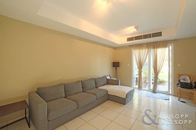 5 Great Location | 2 Beds Plus Study | Well Maintained
