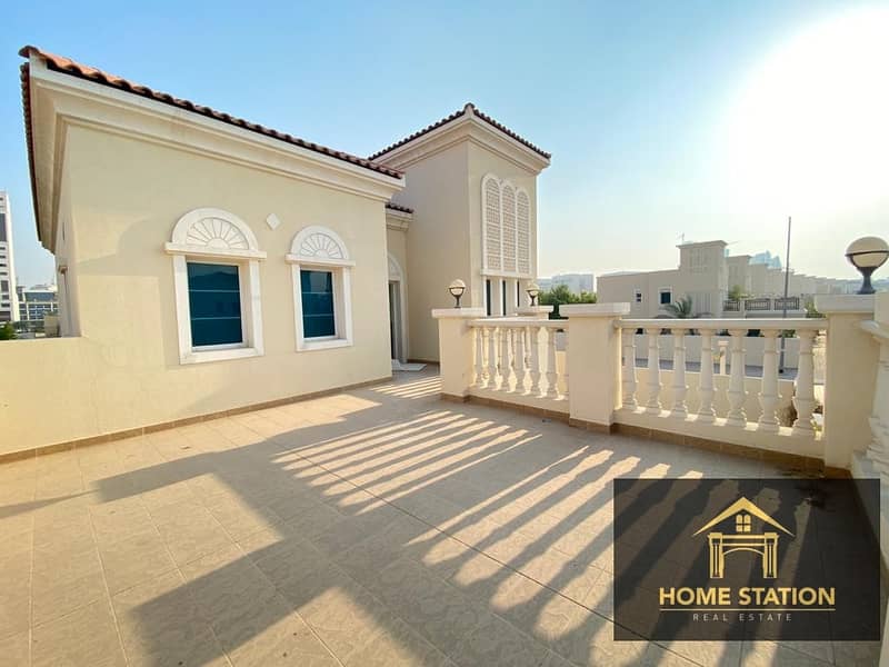 Independent Corner villa big garden 2bhk with maidroom Independent Corner villa big garden 2bhk with maidroom