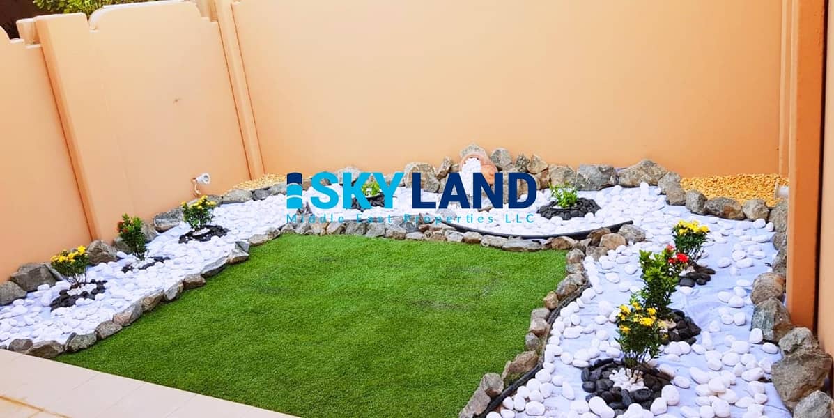 Ready-to-Move-In ! 2BR+Store w/ Landscaped Garden! Ready-to-Move-In ! 2BR+Store w/ Landscaped Garden!