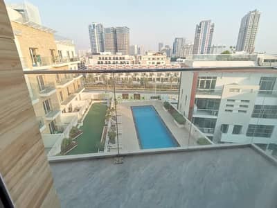 Pool View | High-end Bldg. 1 BR Apt. | Kitchen Appliances | Oxford Residence Pool View | High-end Bldg. 1 BR Apt. | Kitchen Appliances | Oxford Residence