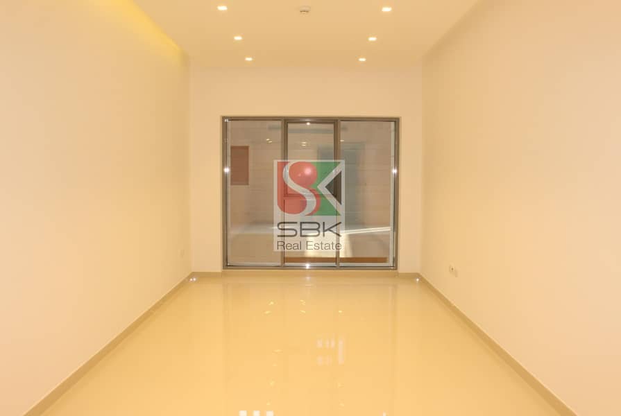 4 Spacious And Luxurious 2 Bedroom Available in Jumeirah 3