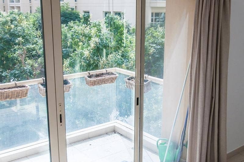 Double window 1BR in Arta I Pool and Garden view Double window 1BR in Arta I Pool and Garden view