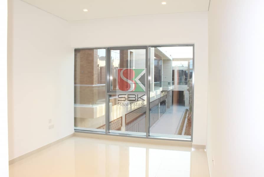4 Spcious and Luxurious 1 bedroom Available in Jumeirah 3