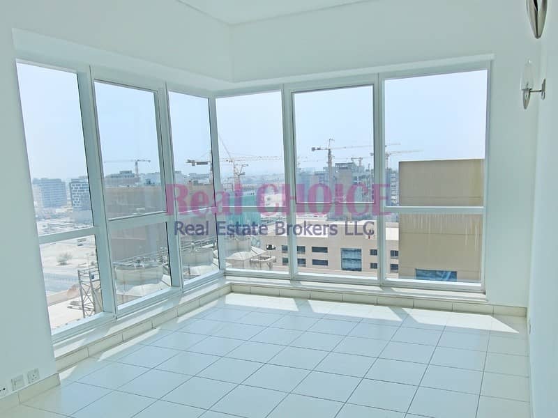 Well-kept Apartment in Sheikh Zayed Road
