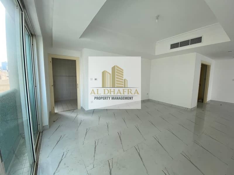 73 Upgraded! Family 4BHK | Direct from Owner