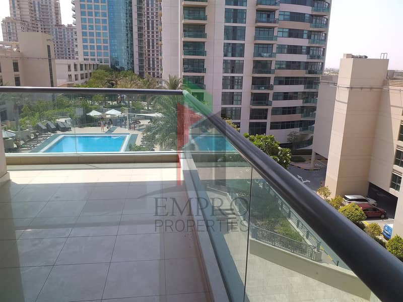 2 Bedroom | Pool and Golf View |Spacious| Mid Floor.