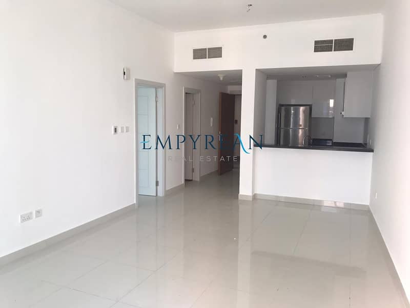 SEA VIEW BRAND NEW ONE BR|EQUIPPED KITCHEN|WITH BALCONY