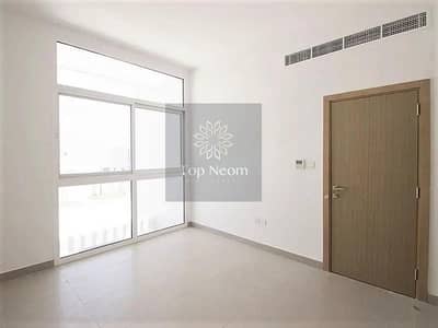 Impressive 3 Bedroom + Maid - Huge Layout Impressive 3 Bedroom + Maid - Huge Layout