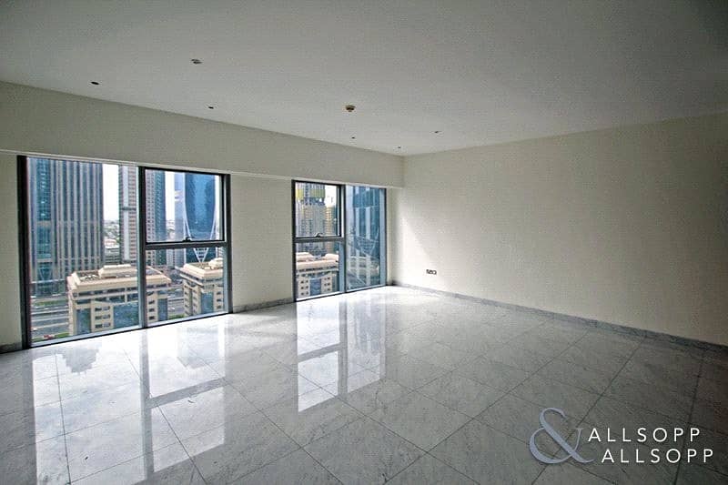 1 Bed | Vacant | Large Layout | 1108 SqFt